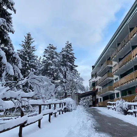 Immerso Nel Verde Del Parco D'abruzzo Apartment